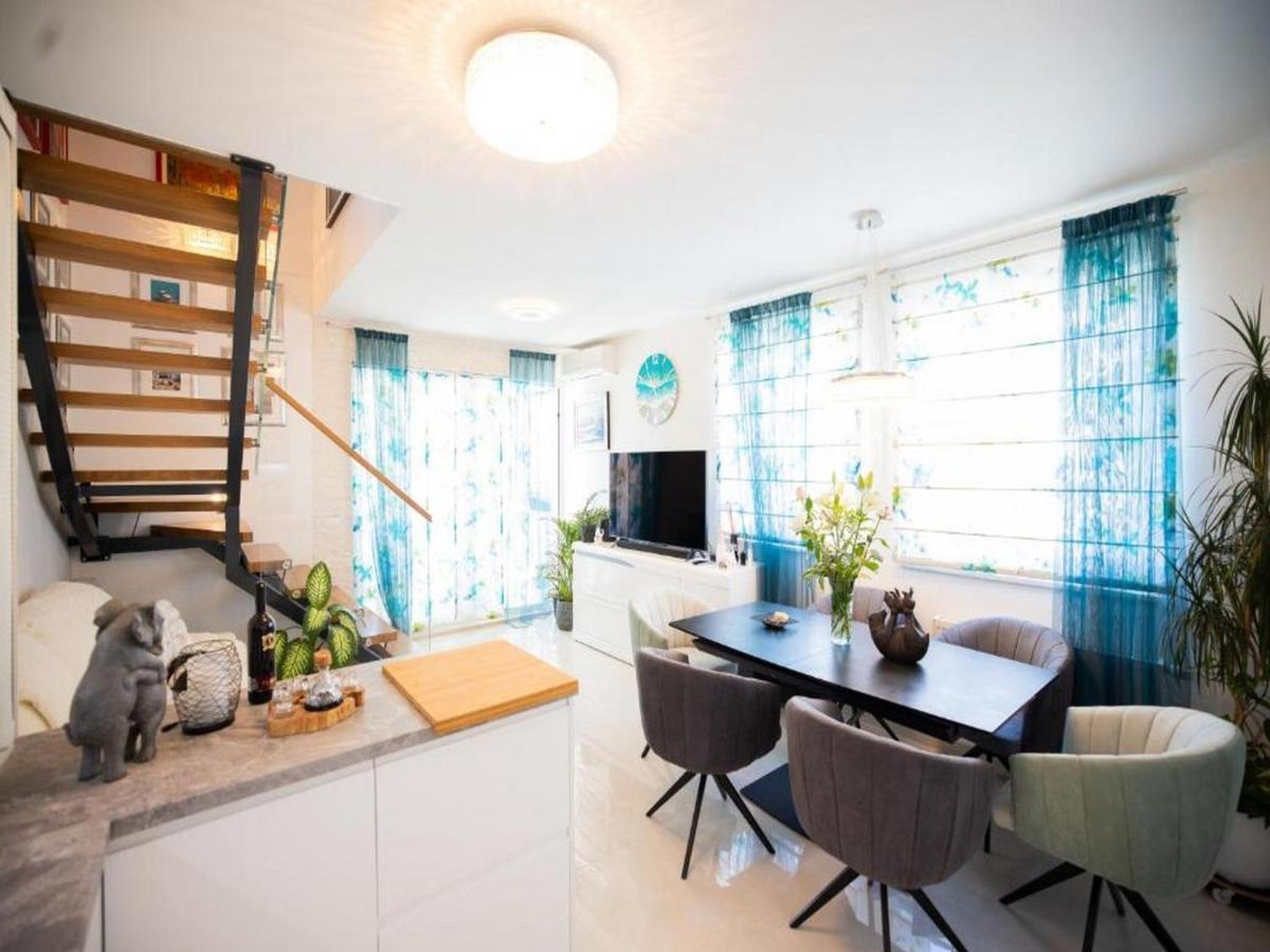 Tirkizni Val Apartamento Zadar Exterior foto